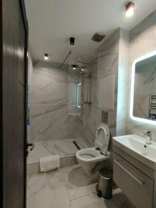 Гостиница Apartments 4 Москва Семейный номер-4