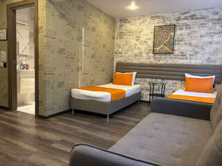 Гостиница Apartments 4 Москва Семейный номер-3